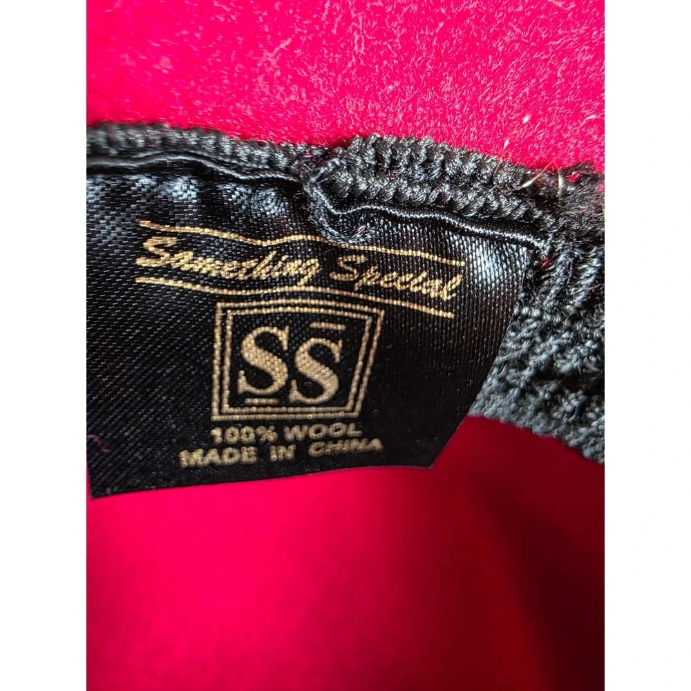 Something Special Red Wool Felt Hat Purple Feather Trim Red Hat‎ Society Cloche